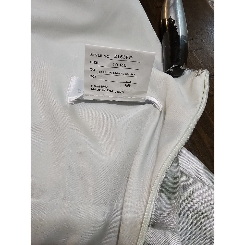 Dessy Collection  Floral  Sage Cottage Rose   Square Neck Style 3153FP Size 10 - Picture 7 of 13